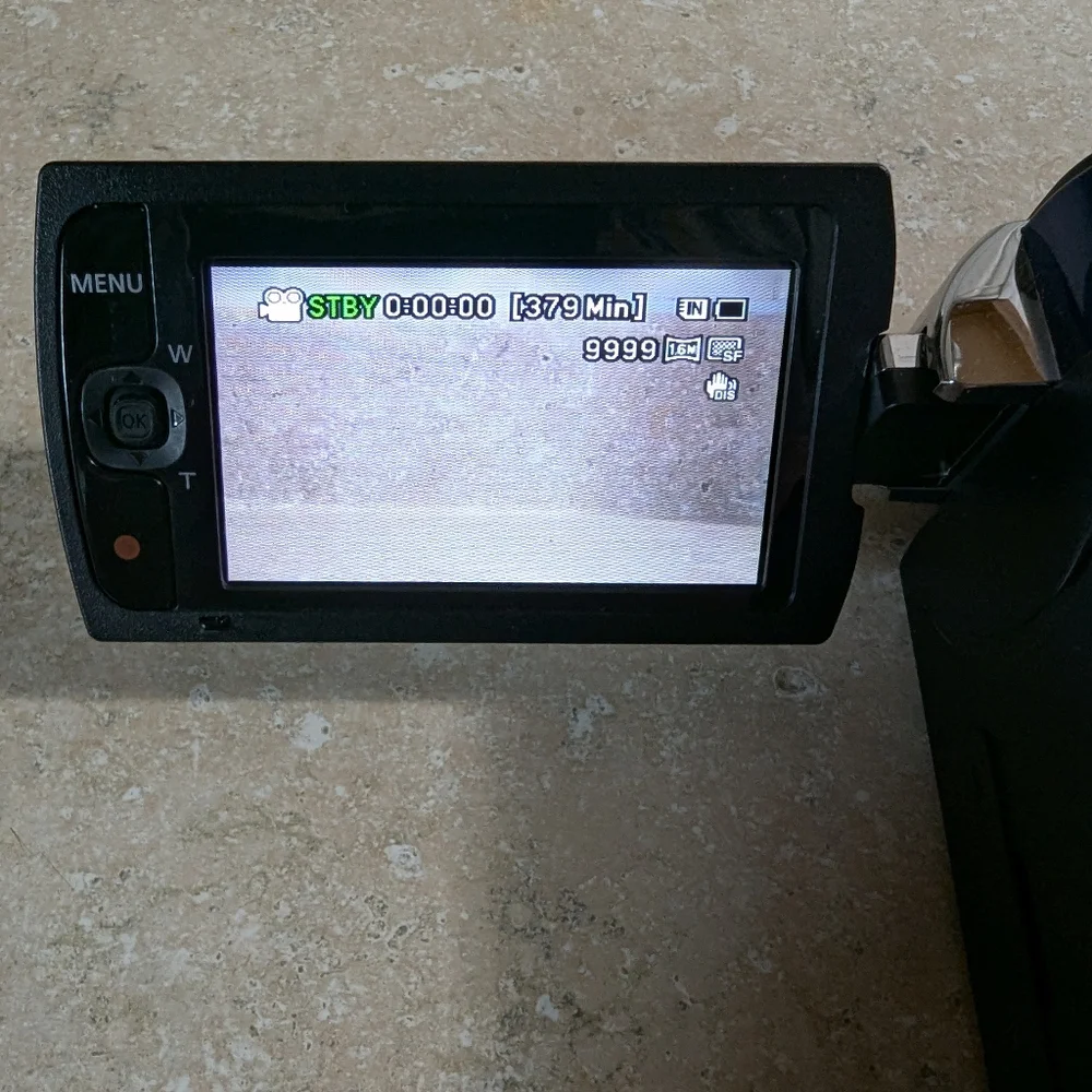 Samsung Camcorder with 65x IntelliZoom